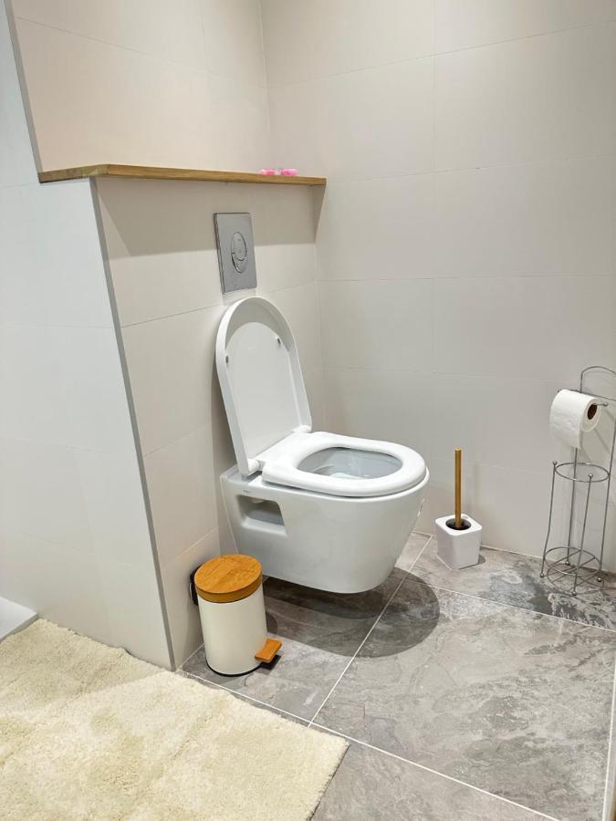 Gezellig Modern Kust Appartement Οστένδη Εξωτερικό φωτογραφία